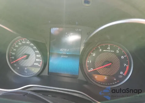 2019 Mercedes-Benz C 63 Amg-S z USA, uszkodzony, nr VIN WDDWK8HB8KF835391